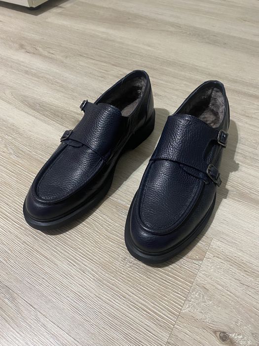 Новая,зимняя обувь