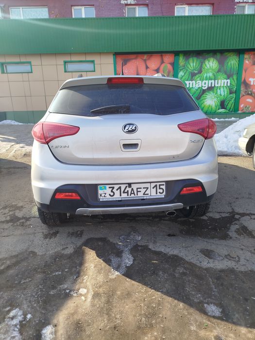 Продам машину Лифан х50