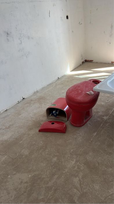 Продается унитаз