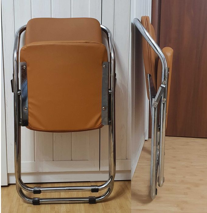 Scaune pliabile bej cu schelet de metal cromat, - 2 buc. (M)