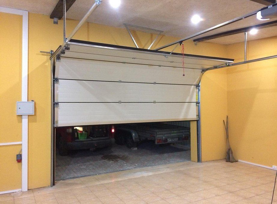 Автоматические Секционные Ворота.