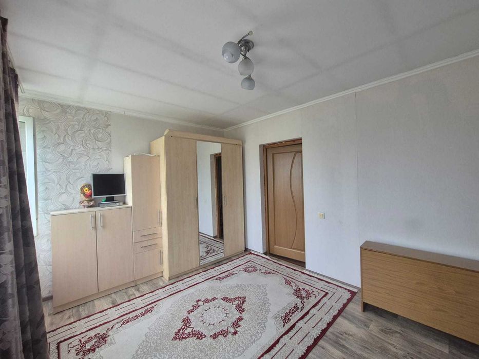 Продам 3-комнатный дом 22 мкрн