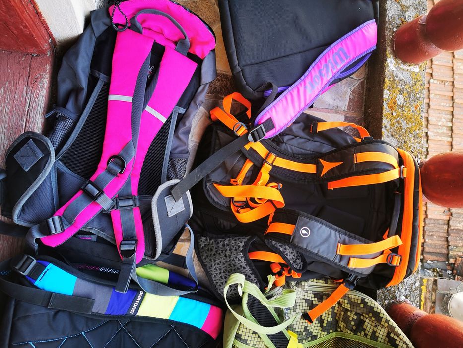 Vand rucsac rucsace Burton Atomic Backland stare buna