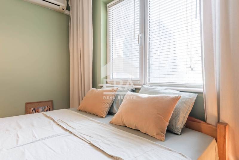 Продава се Тристаен апартамент в Варна, Бриз - 91 кв.м за 2495 €/кв.м - Снимка #7