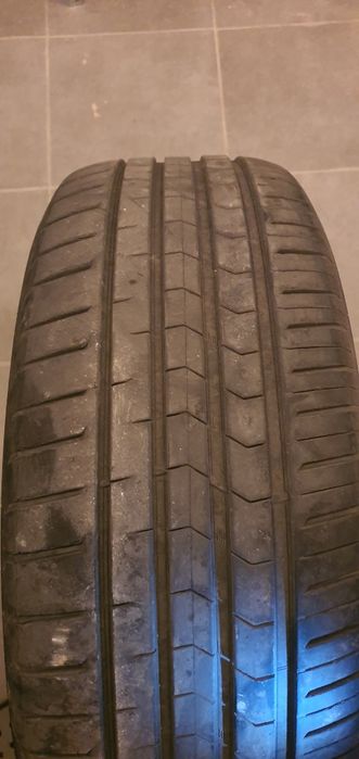 225/55/17 VREDESTEIN