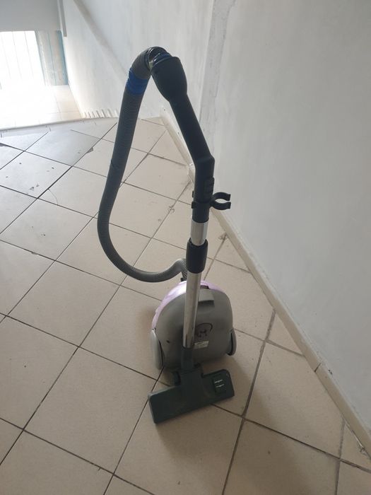 Пылесос samsung 380w