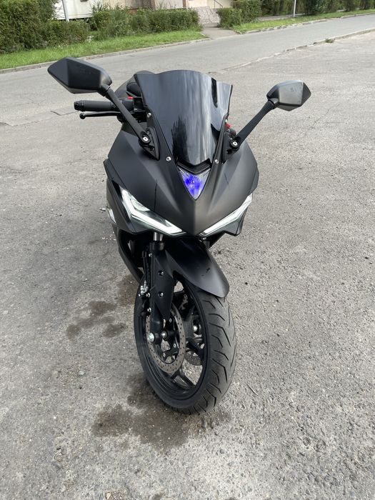 Электромотоцикл yamaha r3