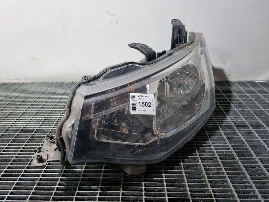 Far Stanga Mitsubishi Outlander III 2012 - 2015 SUV 4 Usi (1502) Fara xenon