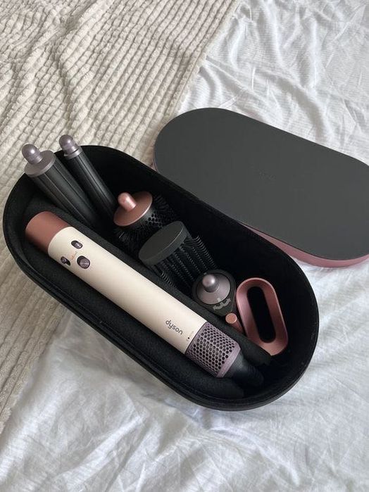 Dyson Airwrap i.d.™ Multi-Styler & Dryer – HS08