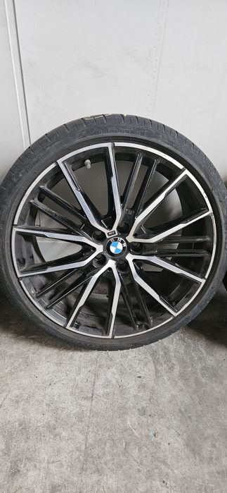Roti complete BMW 19" Anvelope vara Pireli Pzero,8J x 19 ET 54,  5x112
