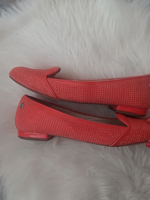 Страхотни дамски обувчици цвят диня