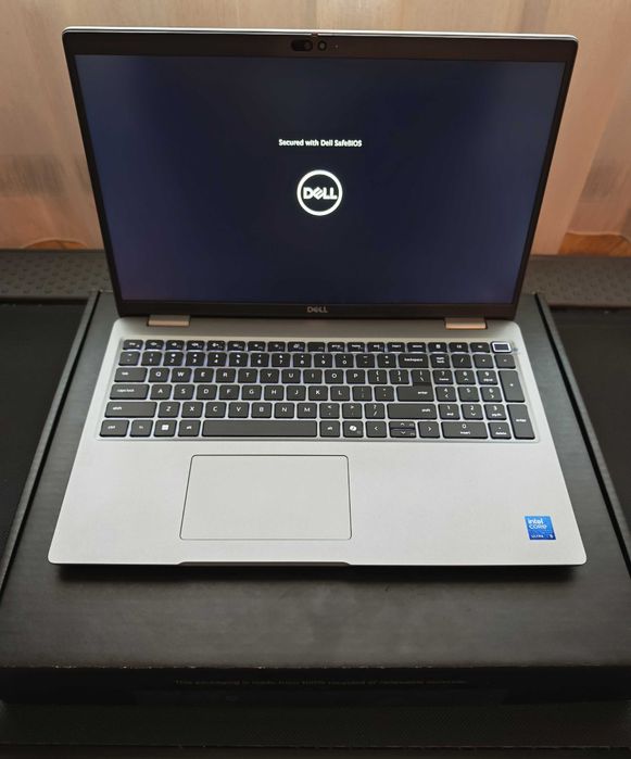 Нов Dell 5550 Ultra 5, 16GB DDR5, 512GB NVME