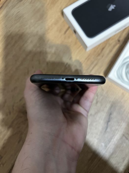 Iphone 11 / 64 GB
