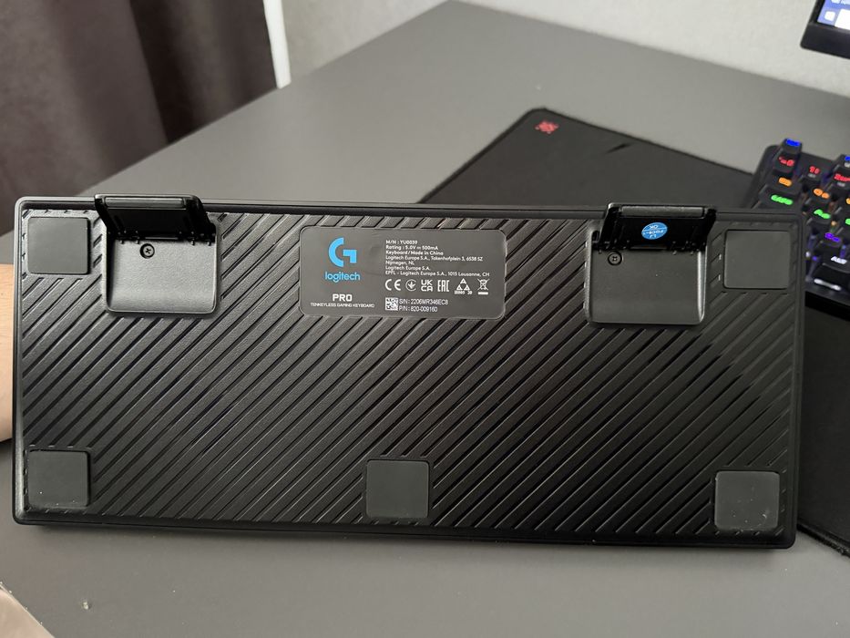 Клавиатура Logitech g pro