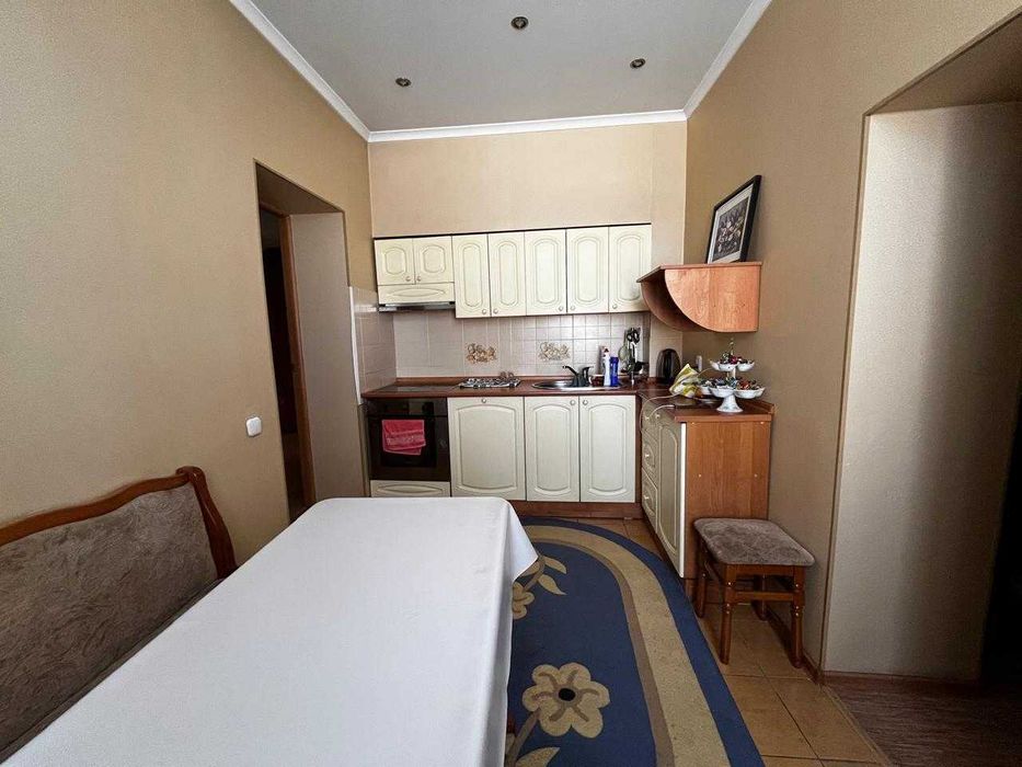 Продаю 3-комнтаный дом  в городе!