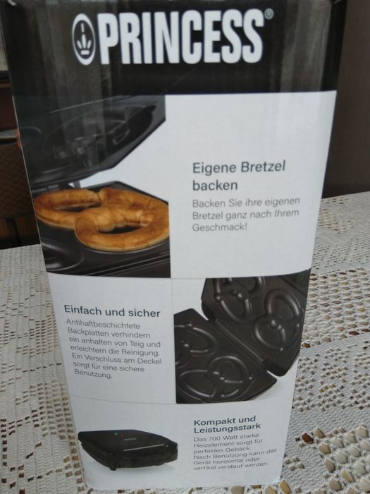 НОВ уред за брецели/ гевреци Princess M-2032004