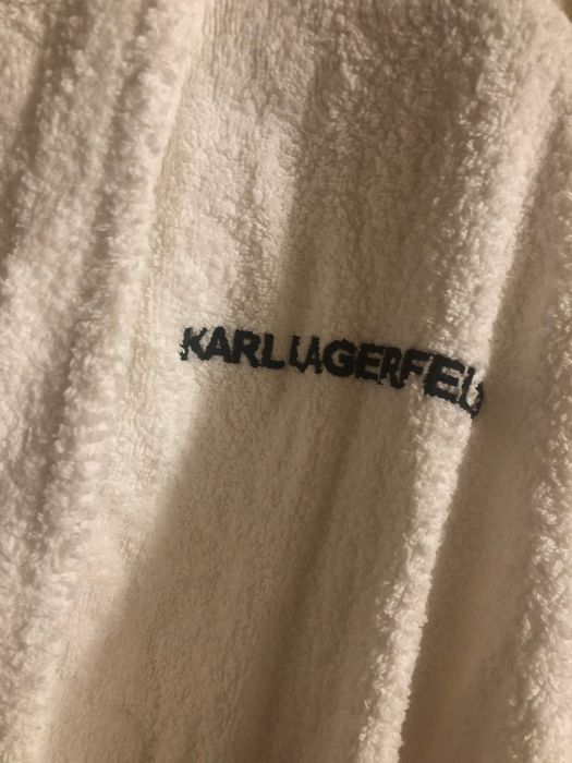 Удобен халат за  баня.