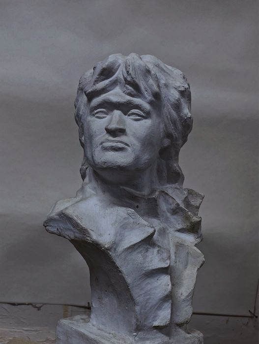 Бюст Виктора Цоя