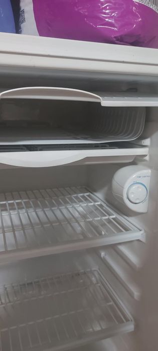 Холодильник Samsung