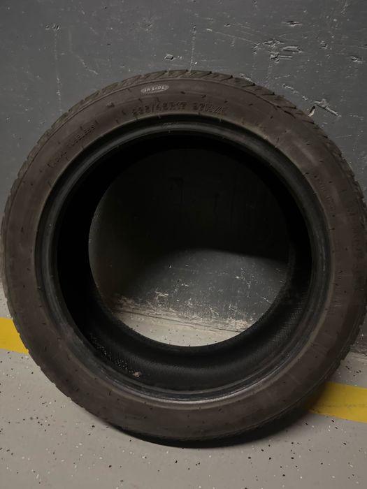 Автошины на Мерс 235/45/17