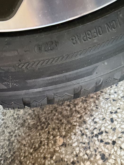 Оригинални 18’ Джанти с гуми за w206,w213,w205, x205