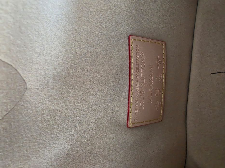 Geanta Louis Vuitton