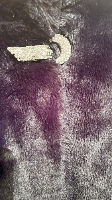 Продам эко шубу за 4000₸