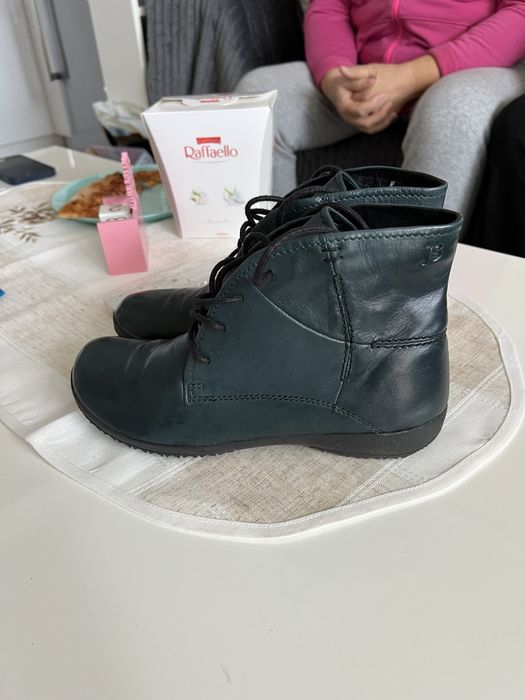 Обувки от естествена кожа