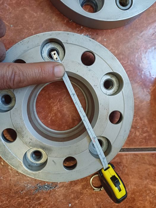 Set distantiere auto