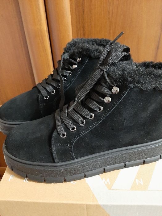 Ботинки женские, новые