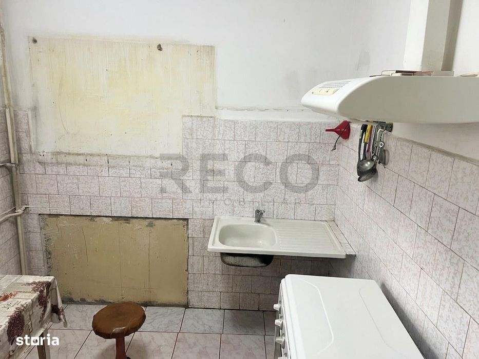 RECO apartament 3 camere in Rogerius