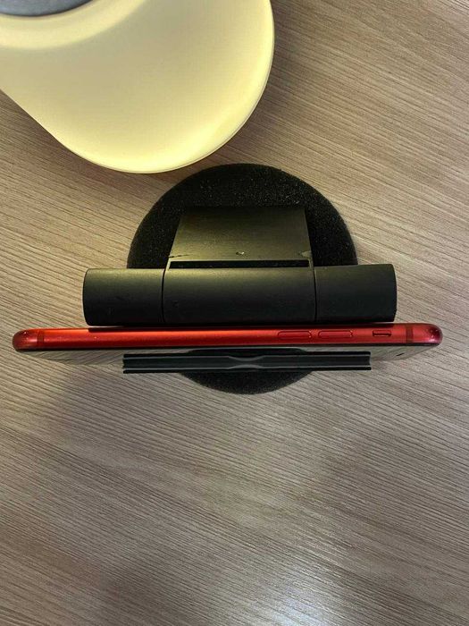 iPhone SE 2020, 64 GB, Красный