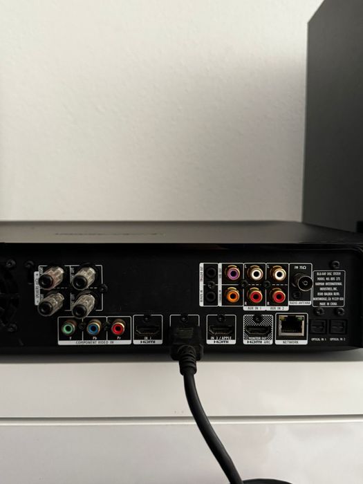 Harman Kardon BDS 275 – Blu-ray Disc System, cu telecomandă iluminată