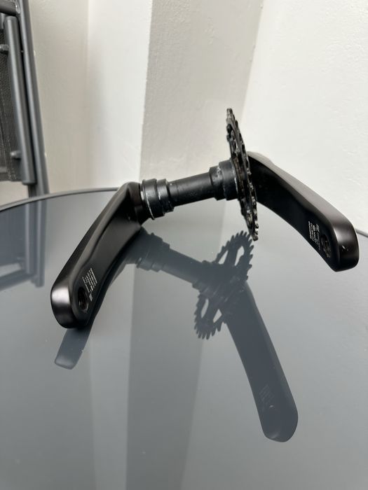 Курбели с плоча SHIMANO Deore XT FC-M8120 + СРЕДНО ДВИЖЕНИЕ BB-MT500