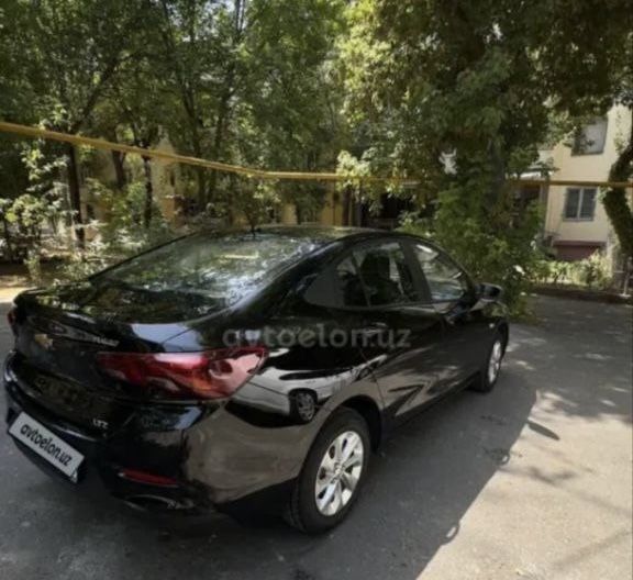 Продам/сотилади onix ltz turbo своя