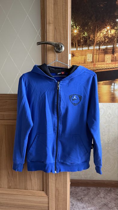 Продам спортивку Nike на мальчика