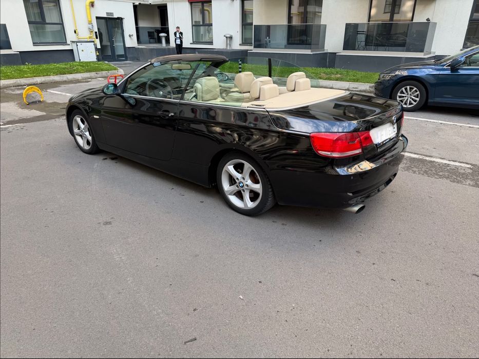 Vand sau schimb Bmw E93 Cabrio an 2008