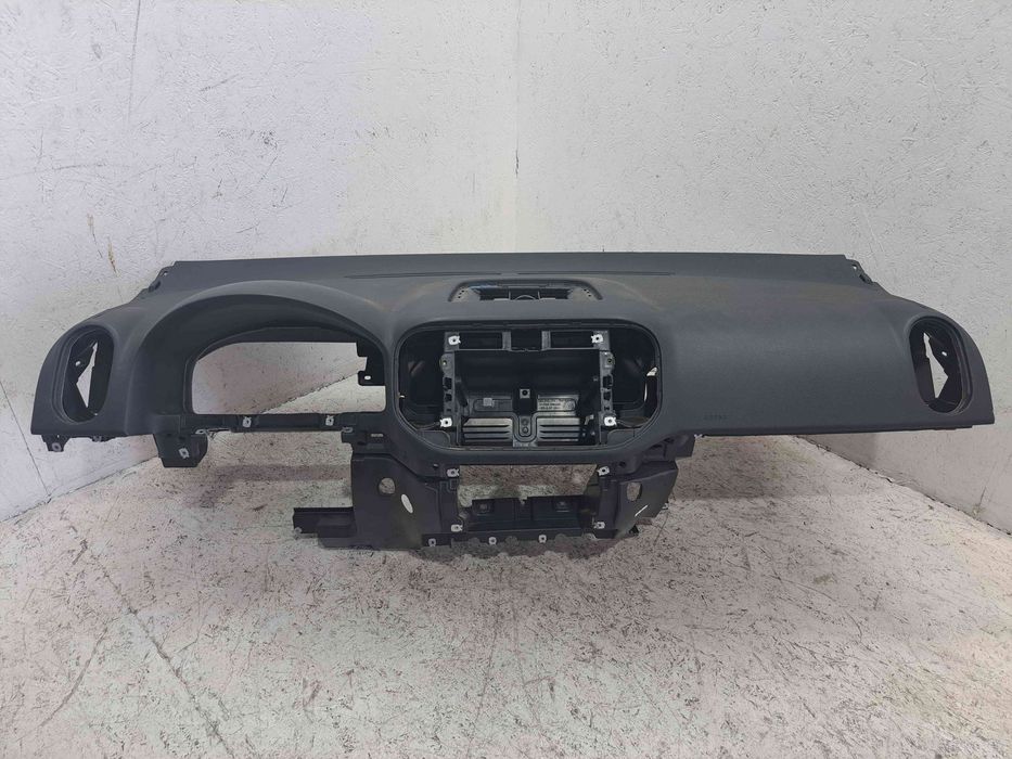 Plansa bord Volkswagen Golf 5 Plus (5M1) [Fabr 2005-2008] 5M858296