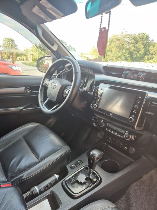 Toyota Hilux 2.8  Full 204CP Invincibil