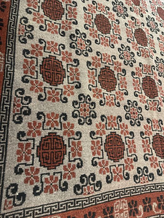 вълнен килим 220/300см