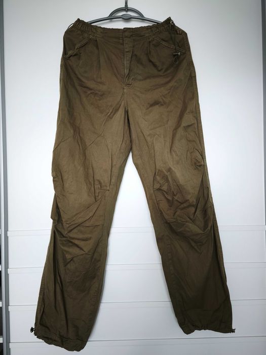 Bershka Chunky Pant парашутни панталони S