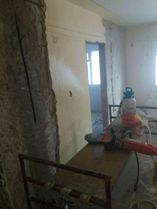 Gaura hota Taieri pereti Santuri pentru instalatii Demolari Decapari