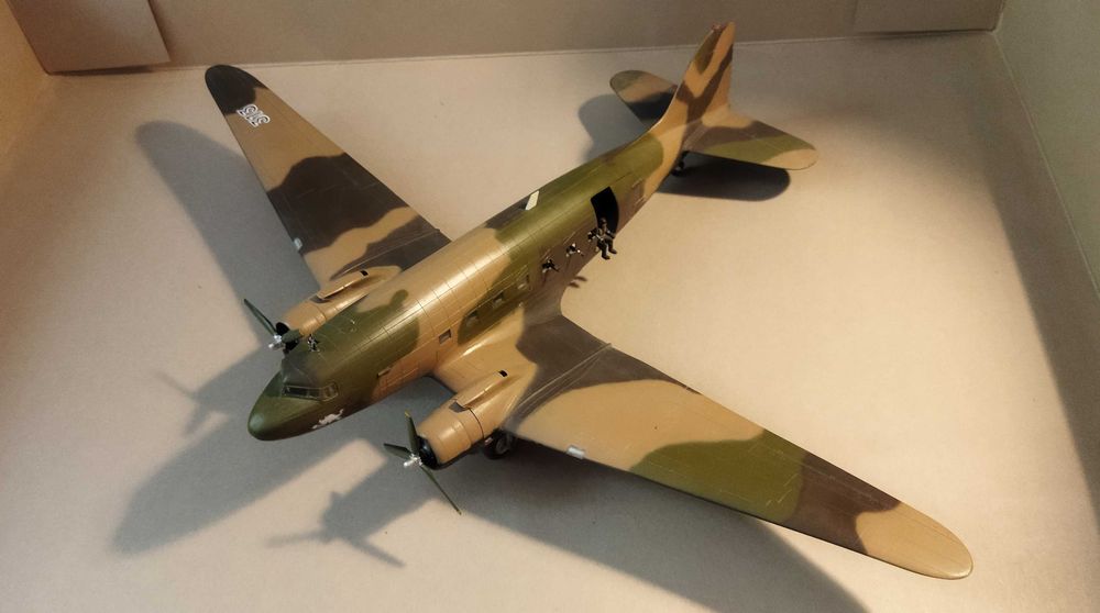 модель самолета Douglas AC-47D 1:72 Italeri