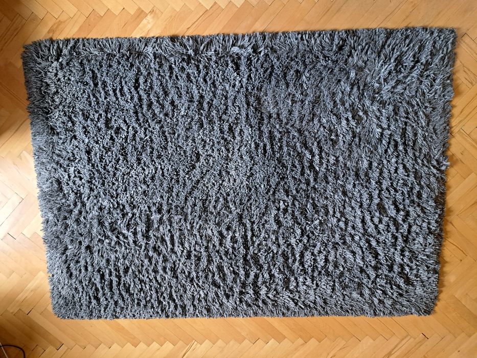 Средно голям Килим Ikea 140/190 дълъг косъм