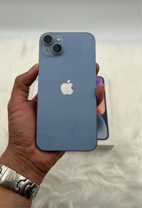 Продам айфон 14 плюс 128гб