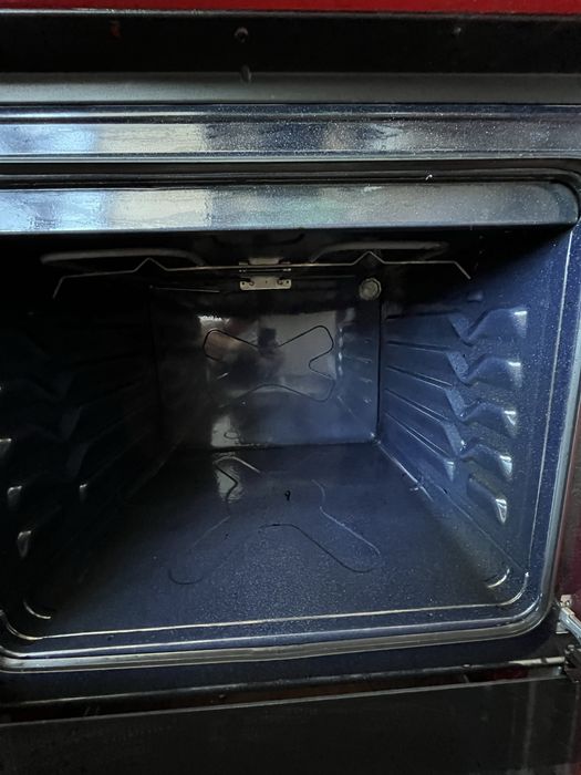 Газ плита ARTEL бу(красный)