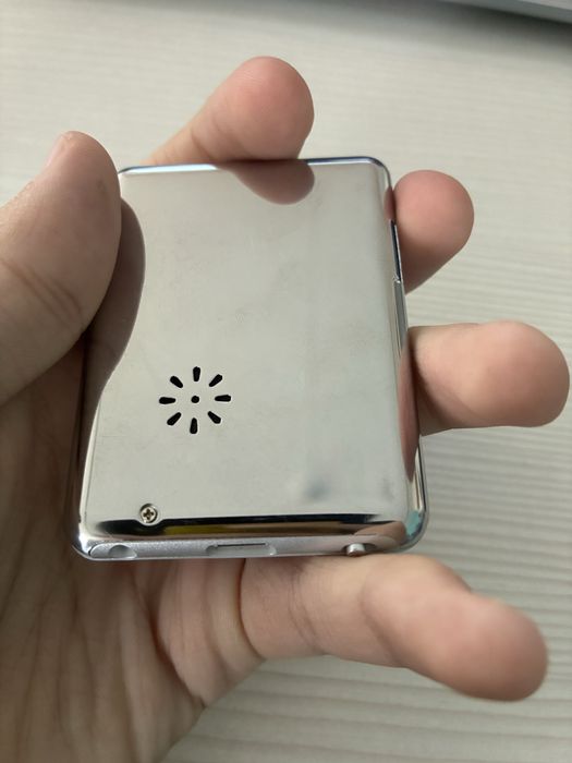 Продам Mp3 плеер 128гб памяти