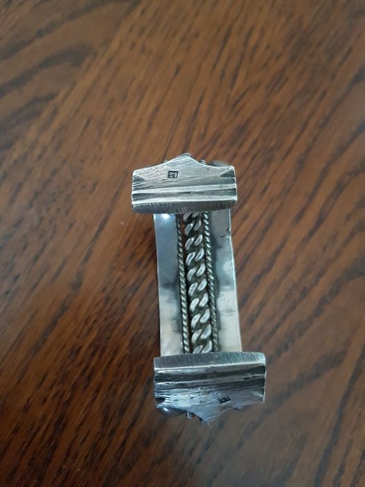 Bratara foarte masiva beduina vintage,argint 7 poansoane!!!Piesa rara