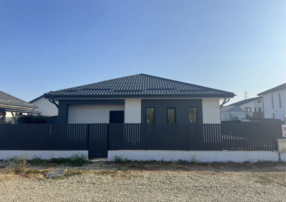 Casa de vanzare 4 camere