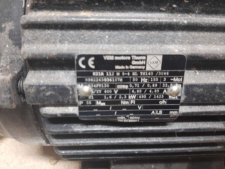 Помпа за авто мивка